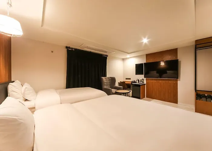 Hotel Gray 191